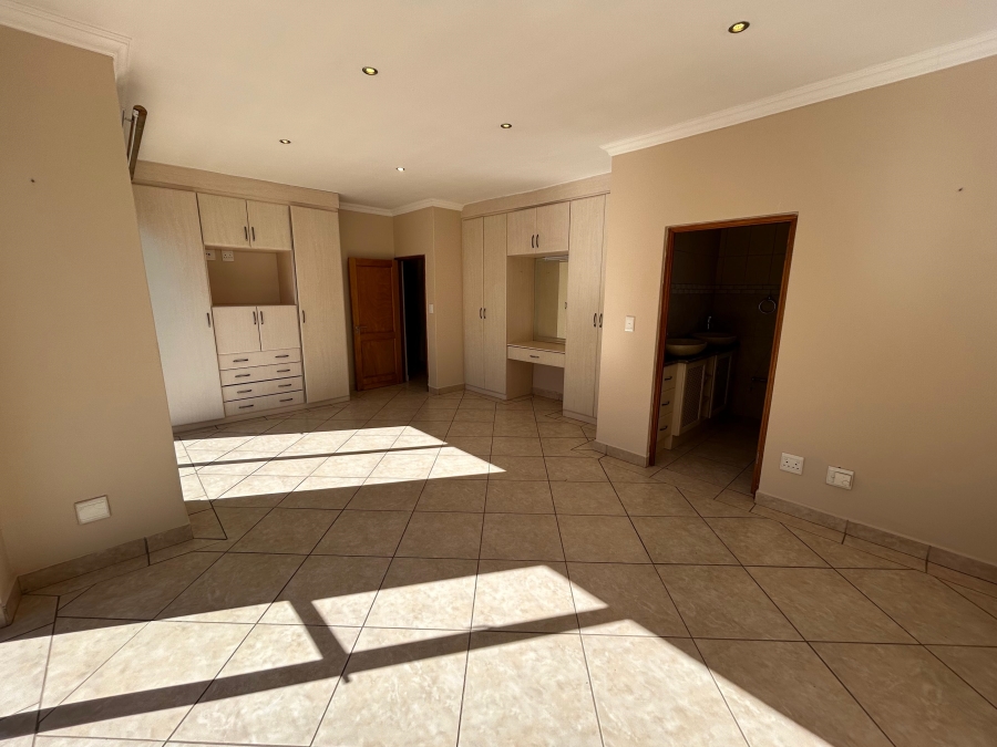 2 Bedroom Property for Sale in Xanadu Eco Park North West